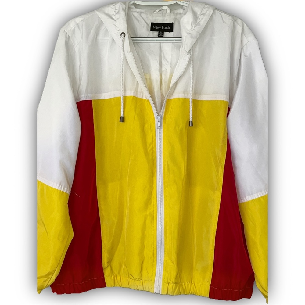 Zip Up Jacket 🤍💛❤️